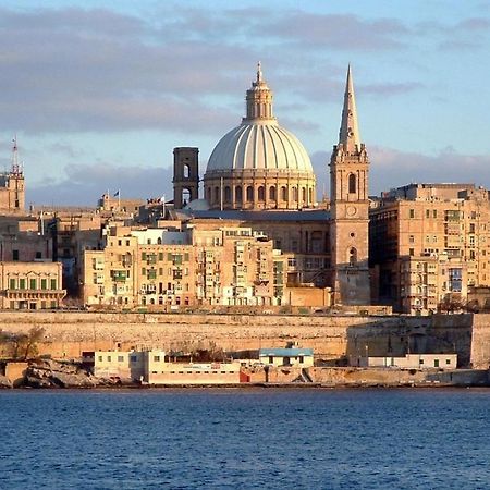 Modern Apartment In The Best Area Of Sliema Ngoại thất bức ảnh